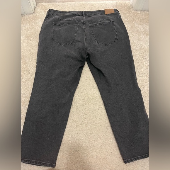 Madewell dark grey denim distressed “the perfect vintage jean” size 18W - Picture 2 of 3
